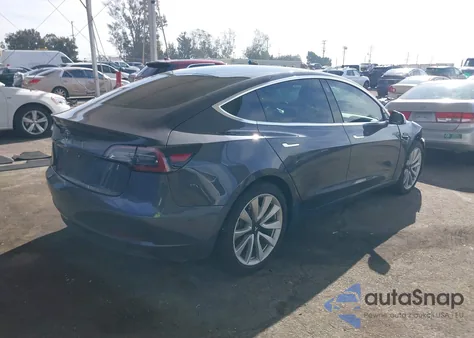 2018 Tesla Model 3 Long Range/Mid Range from USA, damaged, VIN 5YJ3E1EA0JF059462